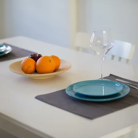 Khouses Maissonette Nyaraló *